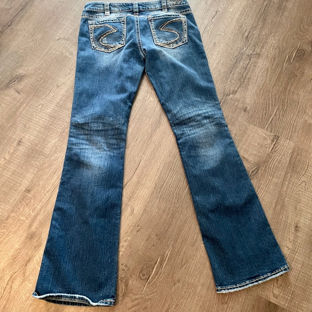 Silver Jeans Distressed Color